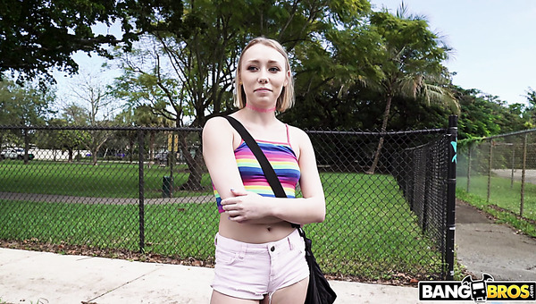 Picked up young pale chick is so horny about riding cock in the car