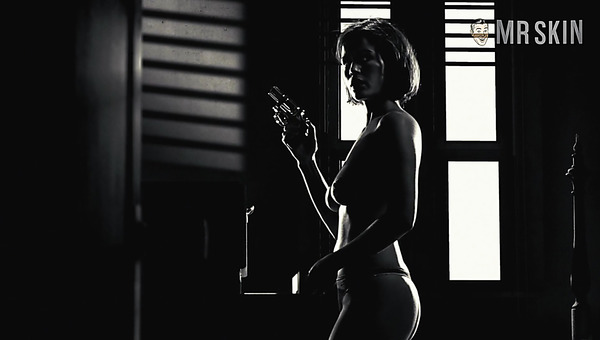 Nude hot and sexy Carla Gugino in explicit bed and pool scenes to enjoy