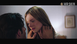 Some nice nude body scenes with good looking Laura Linney are worth watching