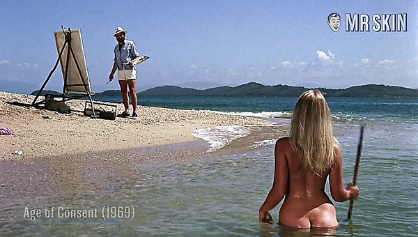 You will be mesmerized with nice boobies belonged to well known Helen Mirren