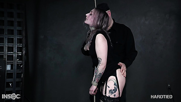 Some rough masturbation suits for really submissive bitch Rose Quartz