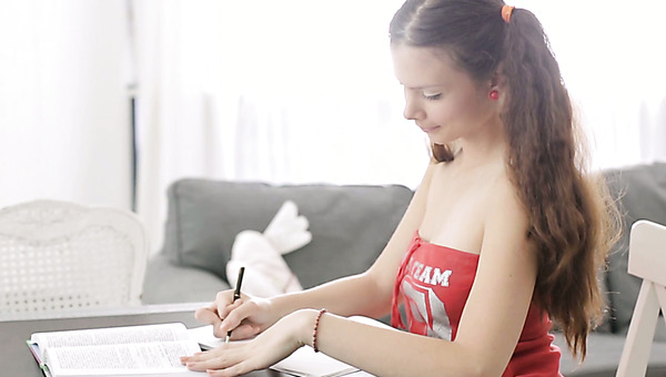 Long haired nympho with pigtails gives amazing blowjob to her BF