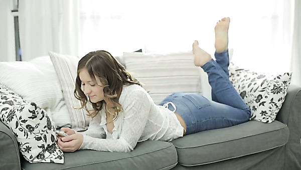 Slim hottie loves missionary just as much as she loves cowgirl position