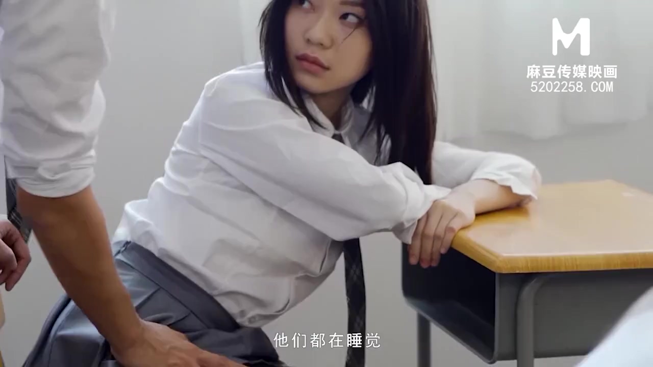 Chinese school girl gets intimate with her teacher in the classroom pic