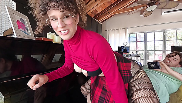 Piano teacher fucking my pussy hard for making too many mistakes