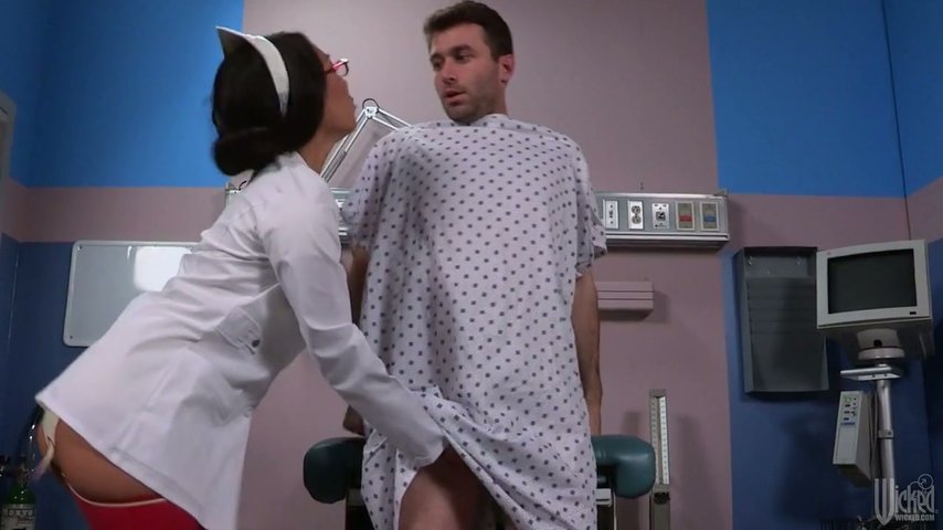 854px x 480px - Divine Asian nurse Asa Akira fucks her horny patient