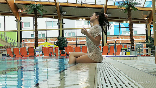 Sexy girl Katy Soroka swimming in the pool naked